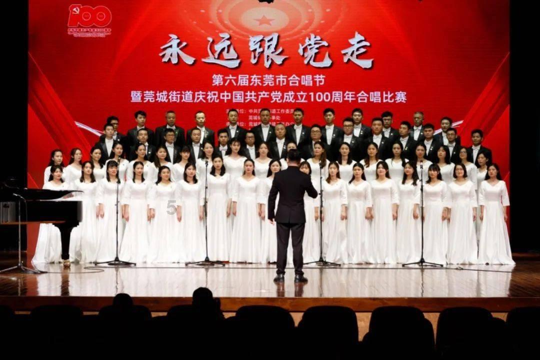 把温暖和年货带回家